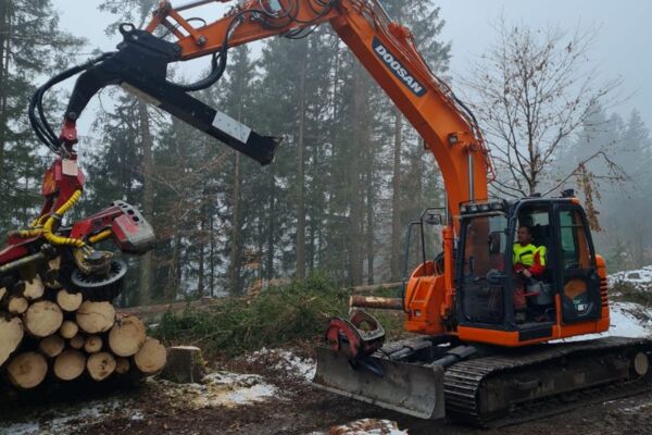 Baggerprozessor Doosan DX 140 LCR