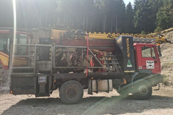 Mounty 2500 mit WH52